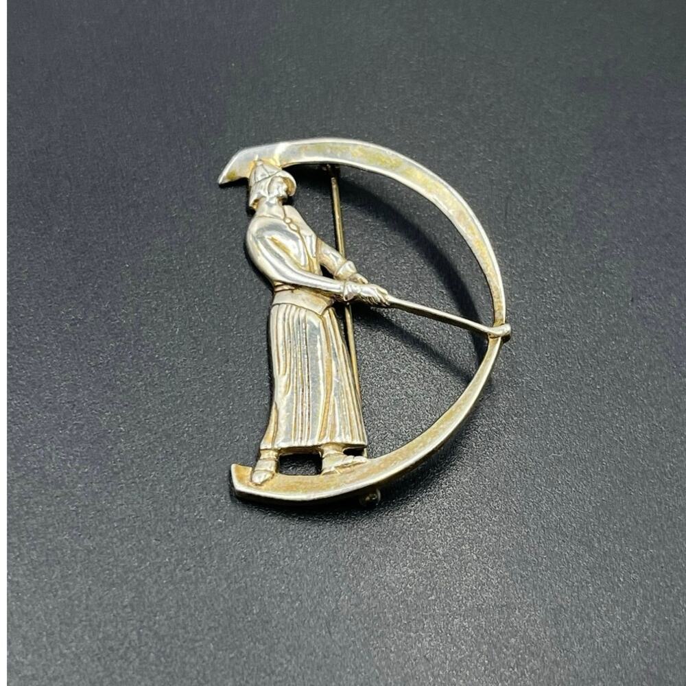 MFA Art Nouveau Reproduction Vintage Lady Golfer Swinging Sterling Silver Brooch